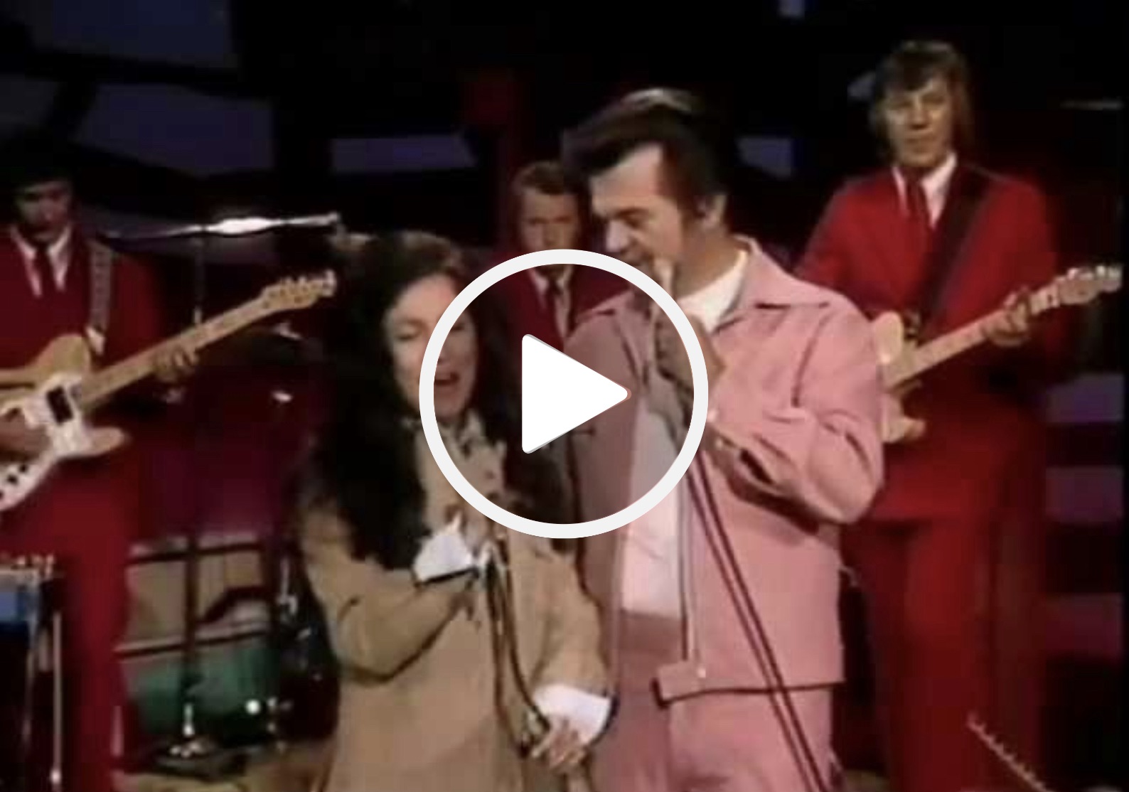 Louisiana Woman, Mississippi Man by Loretta Lynn & Conway Twitty