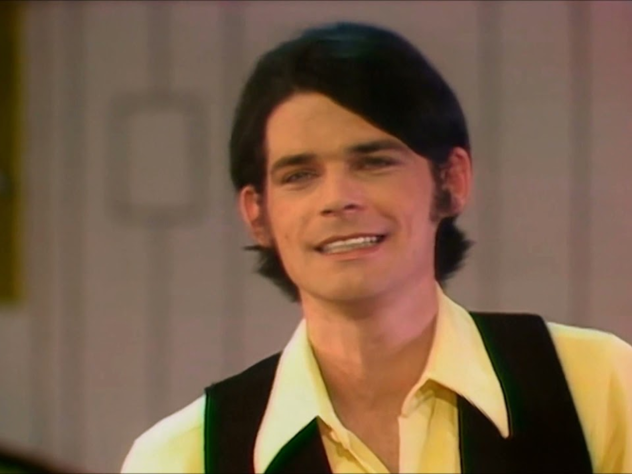 B. J. Thomas – Raindrops Keep Fallin’ on My Head