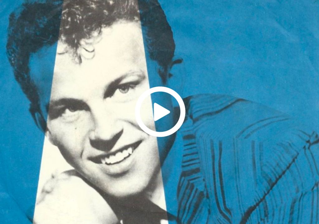 Bobby Vinton – Blue Velvet