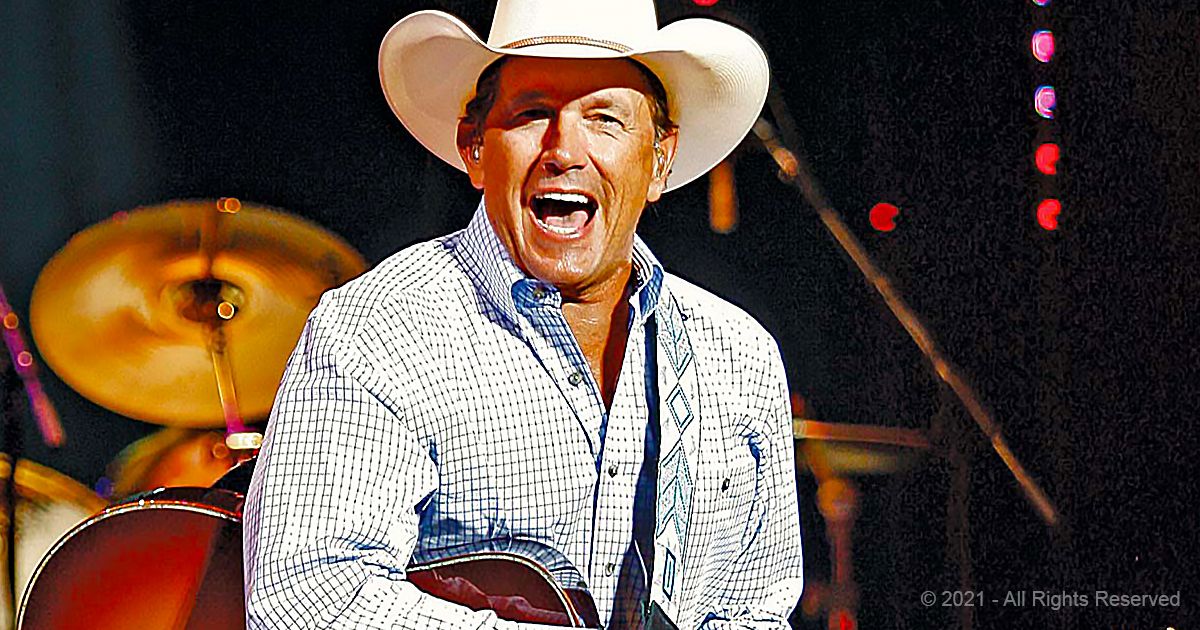 George Strait – The Man In Love With You