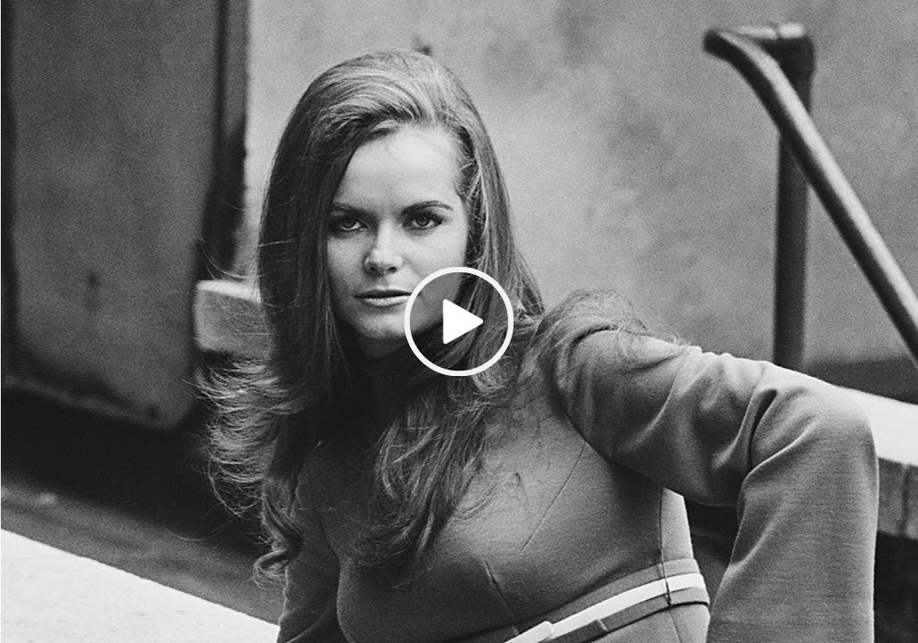 Jeannie C. Riley – Harper Valley P.T.A.