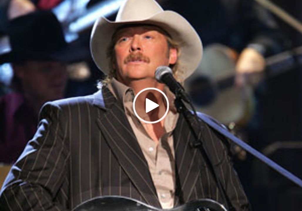 Alan Jackson – Everything I Love