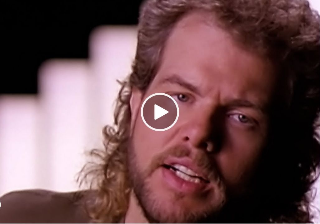 Toby Keith – Who’s That Man